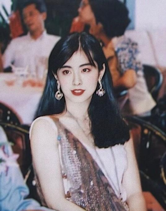 中国最美明星榜单 2023 女明星颜值排名 林志玲 迪丽热巴 王祖贤_中国十大的女明星排名榜